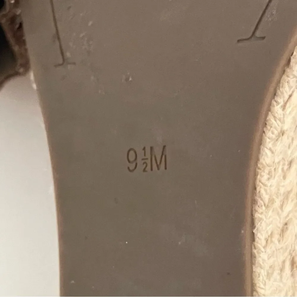 KENNETH COLE New York Wedges Odette Platform Espadrille Size 9.5